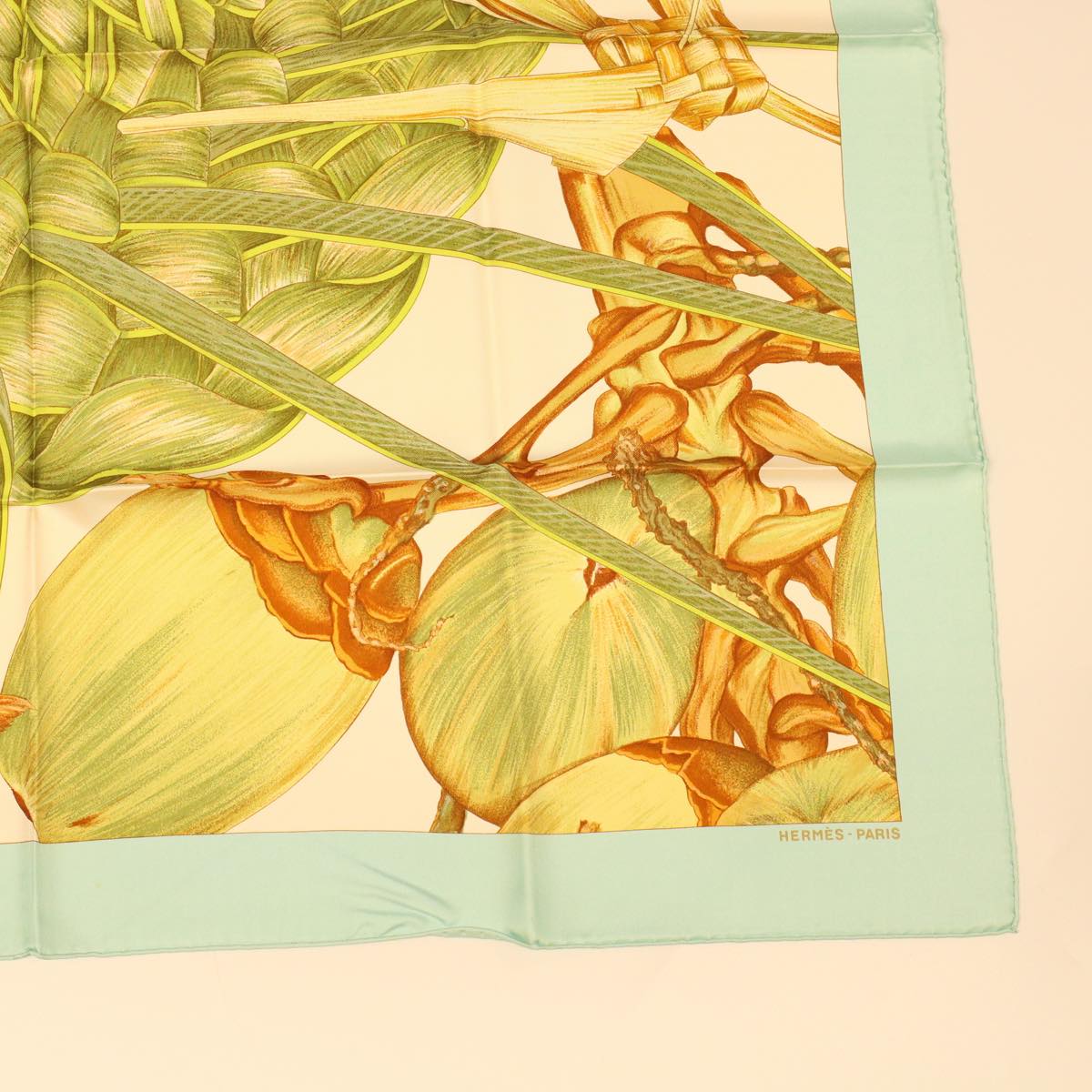 HERMES Carre90 Scarf Silk Green Auth am4399