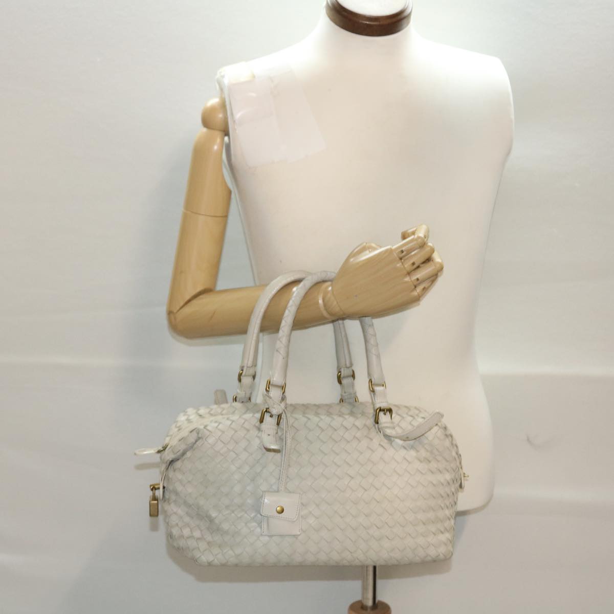 BOTTEGA VENETA INTRECCIATO Hand Bag Leather White Auth am4671