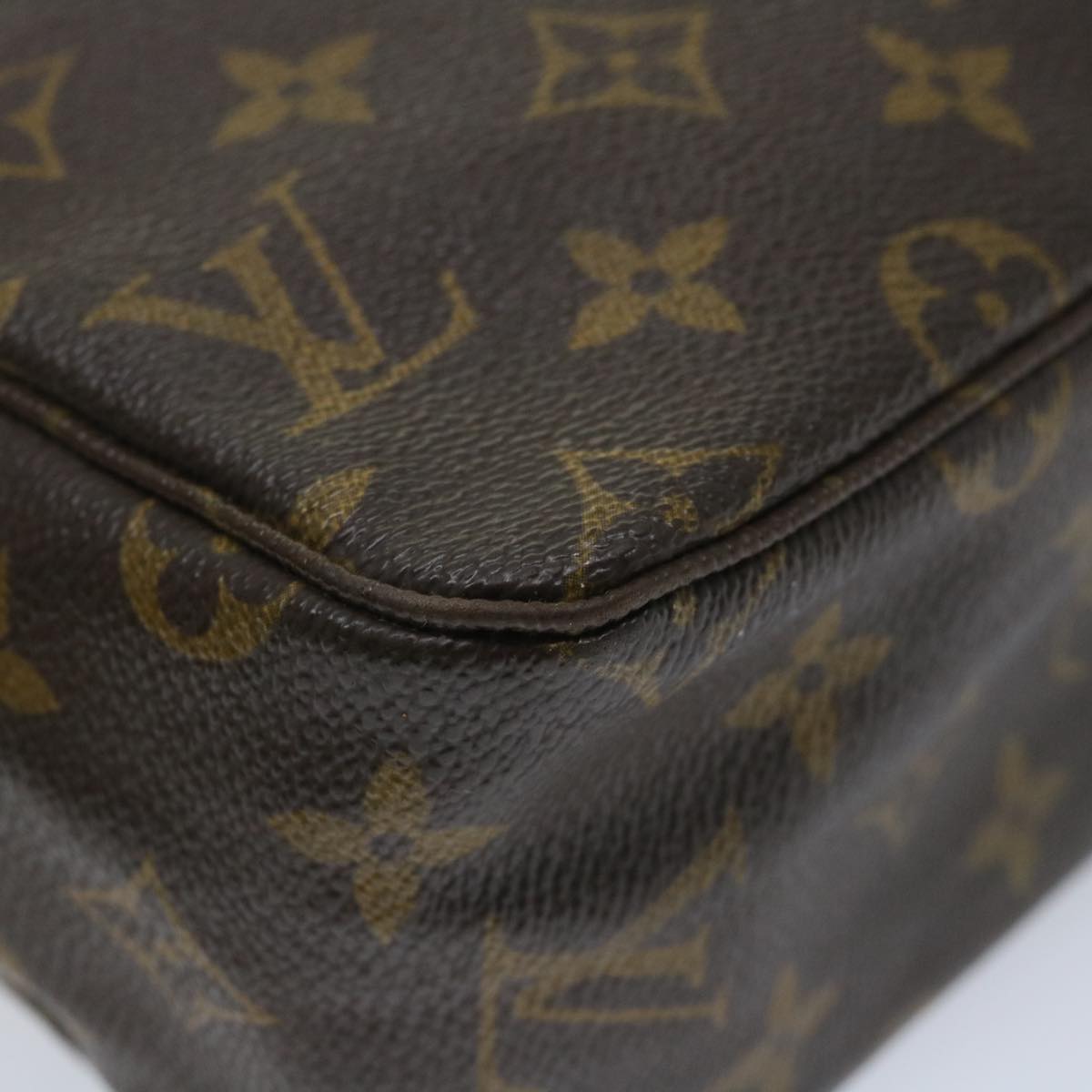 LOUIS VUITTON Monogram Trousse Toilette 28 Clutch Bag M47522 LV Auth am5084