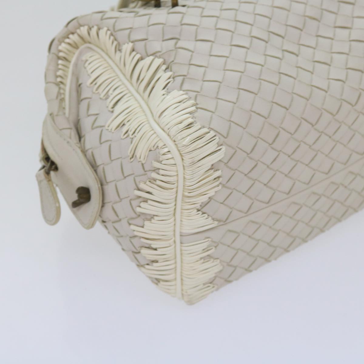 BOTTEGAVENETA INTRECCIATO Shoulder Bag Leather White Auth am5256