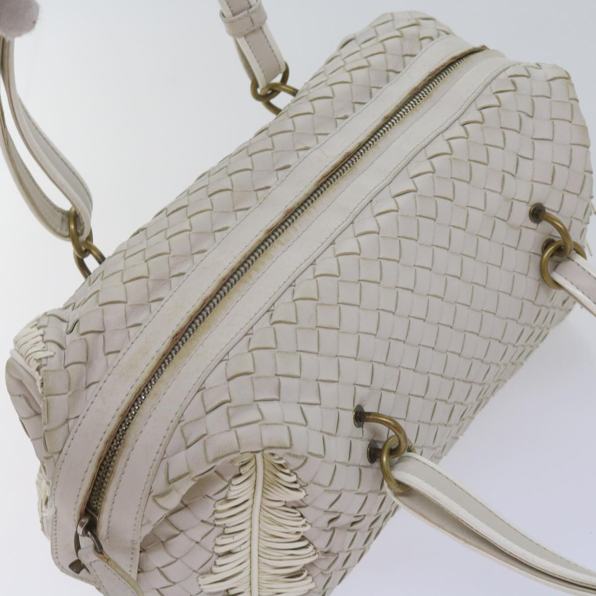 BOTTEGAVENETA INTRECCIATO Shoulder Bag Leather White Auth am5256