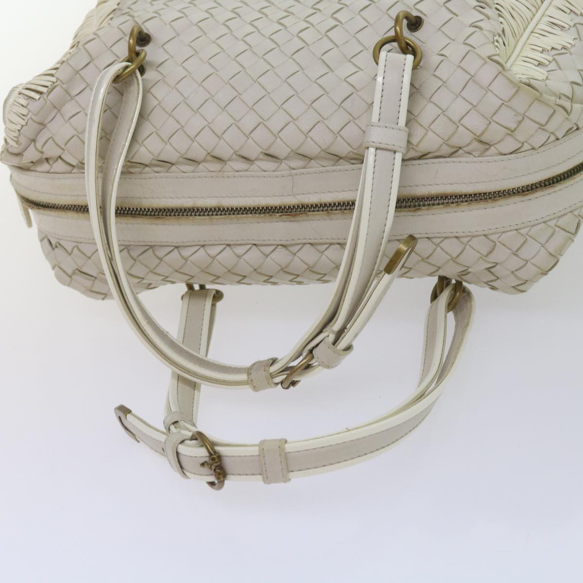 BOTTEGAVENETA INTRECCIATO Shoulder Bag Leather White Auth am5256