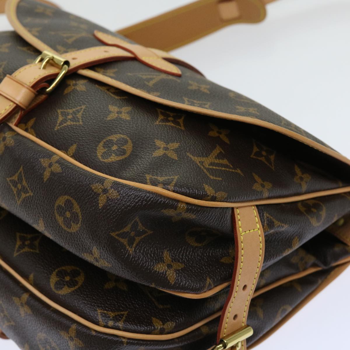 LOUIS VUITTON Monogram Saumur 30 Shoulder Bag M42256 LV Auth am5564