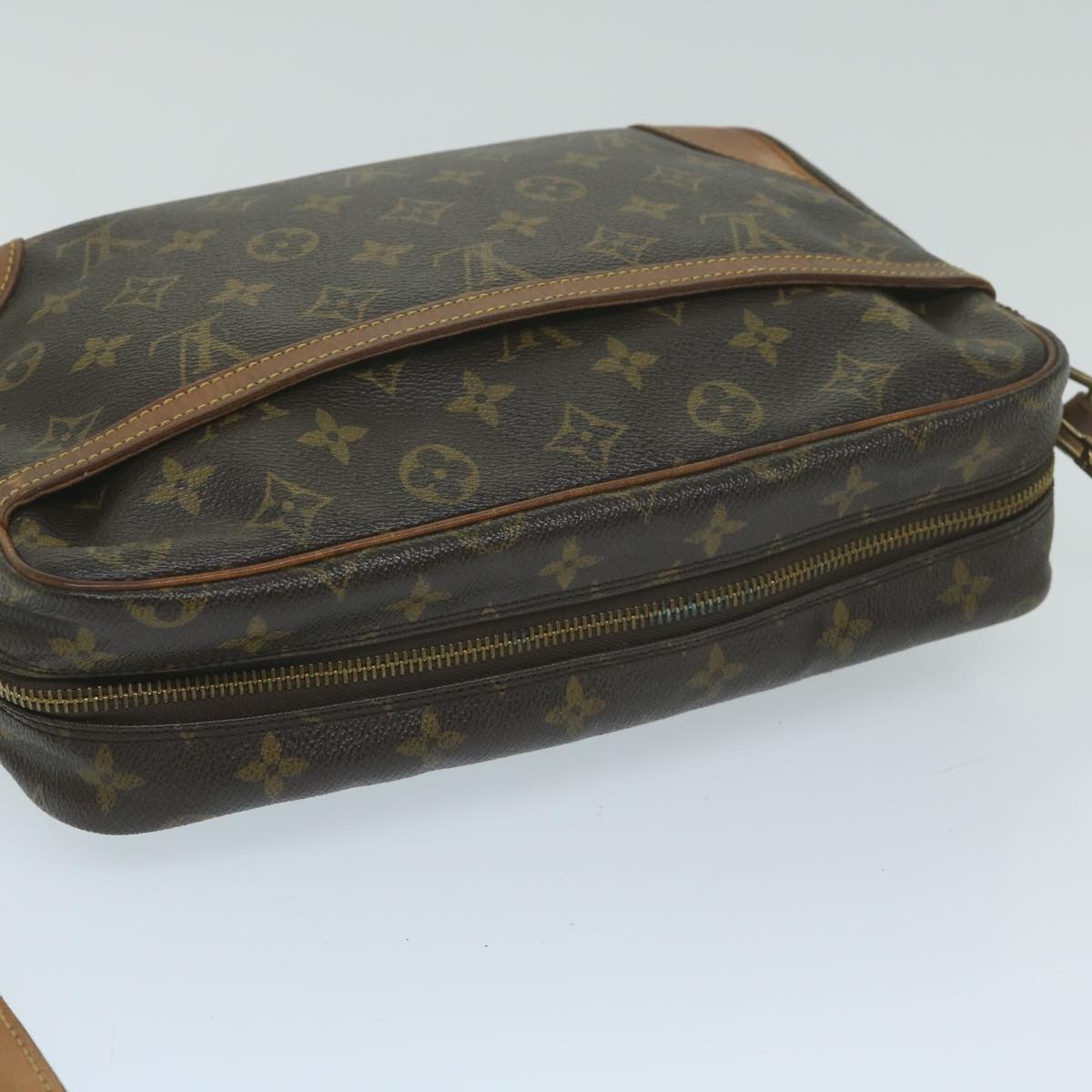 LOUIS VUITTON Monogram Trocadero 30 Shoulder Bag M51272 LV Auth am5596