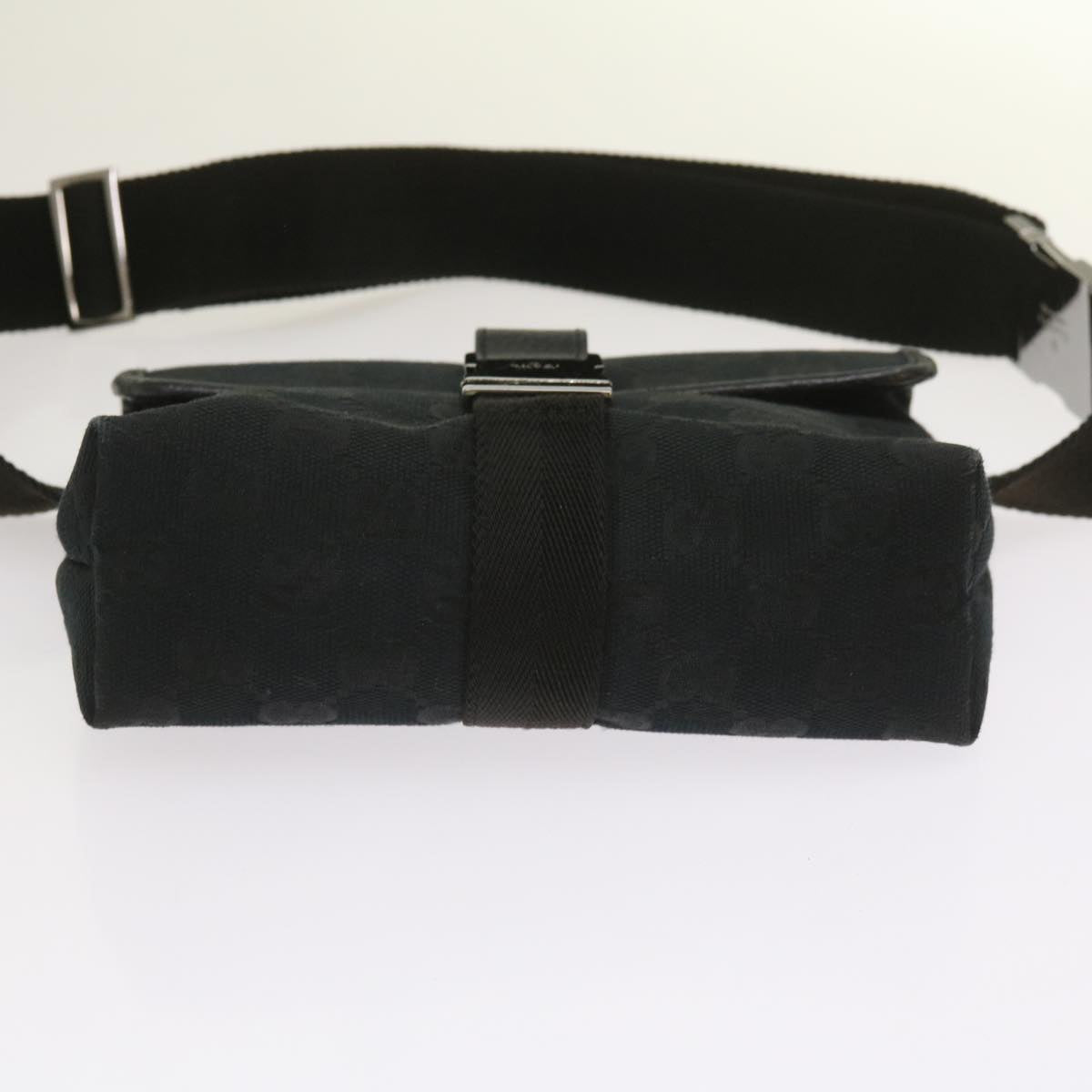 GUCCI GG Canvas Waist bag Black 131236 Auth am5634