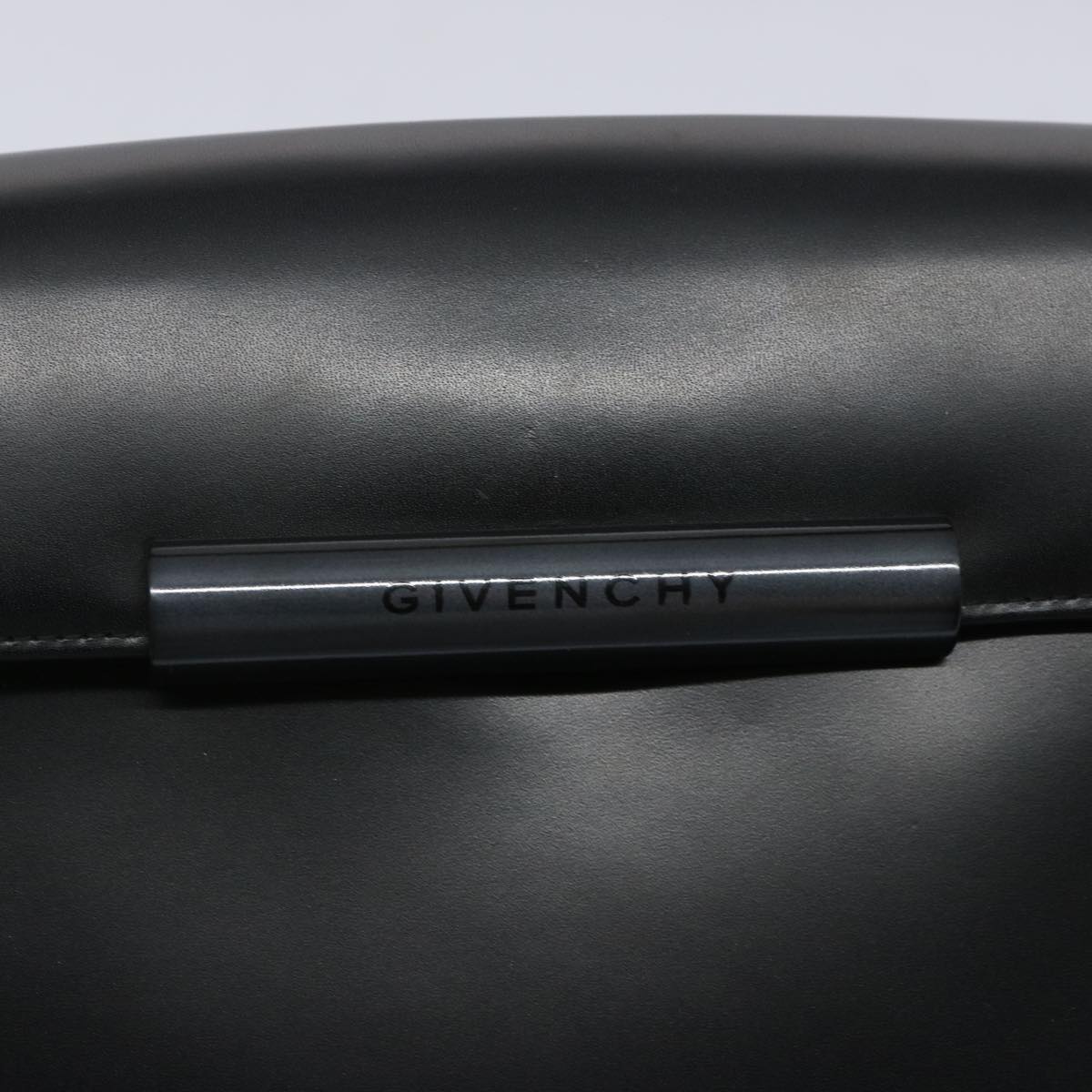 GIVENCHY Shoulder Bag Leather Black Auth am5639