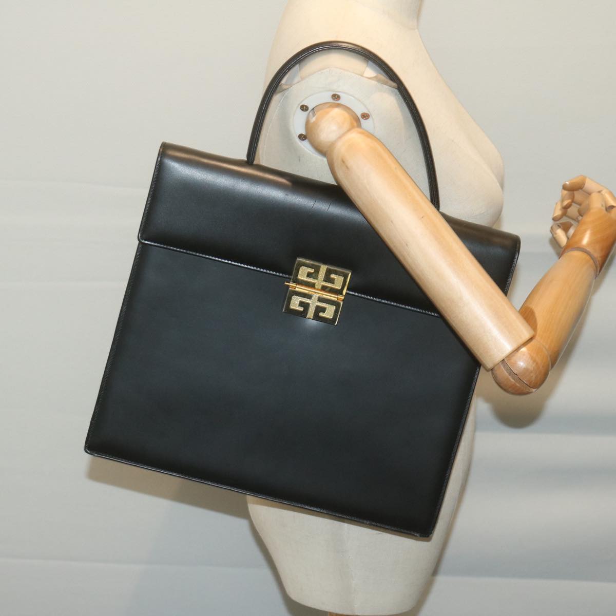 GIVENCHY Hand Bag Leather Black Auth am5705