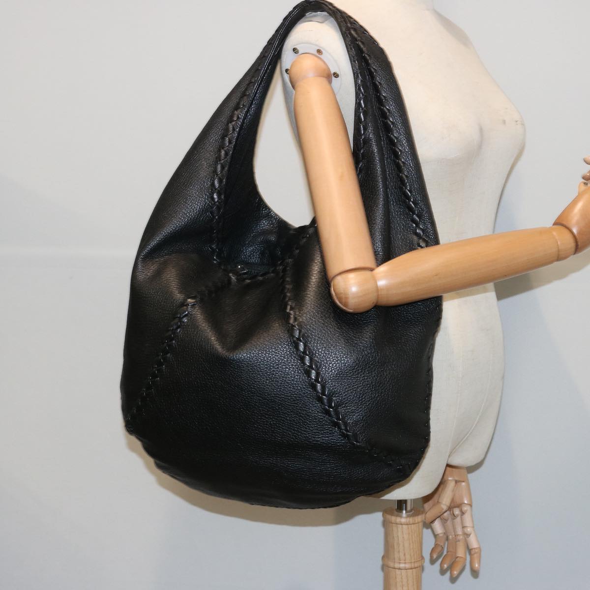 BOTTEGA VENETA INTRECCIATO Hobo Shoulder Bag Leather Black 212741 Auth am5896