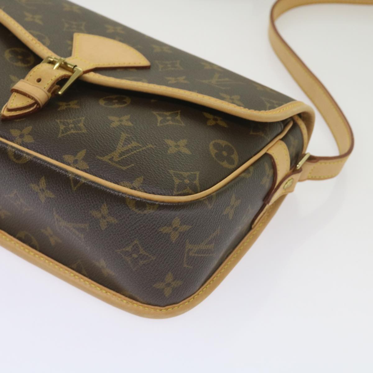 LOUIS VUITTON Monogram Sologne Shoulder Bag M42250 LV Auth am5899A