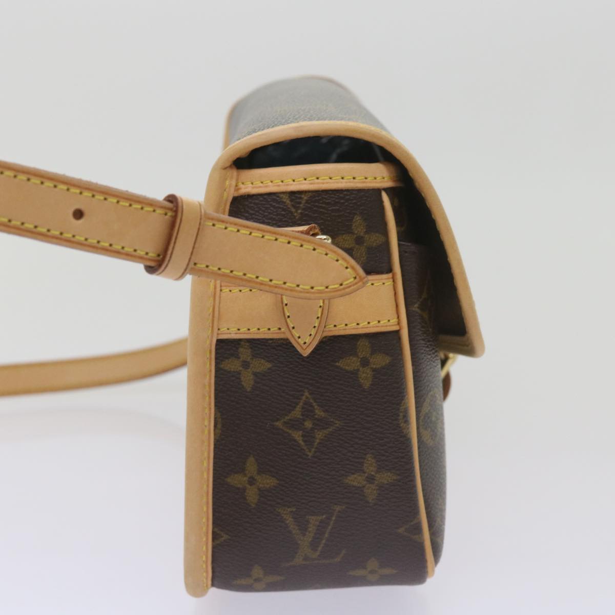 LOUIS VUITTON Monogram Sologne Shoulder Bag M42250 LV Auth am5899SAM