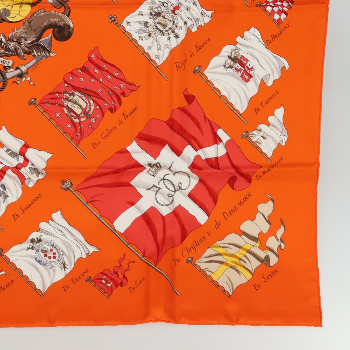 HERMES Carre 90 Scarf ""PAVOIS"" Silk Orange Auth am6652