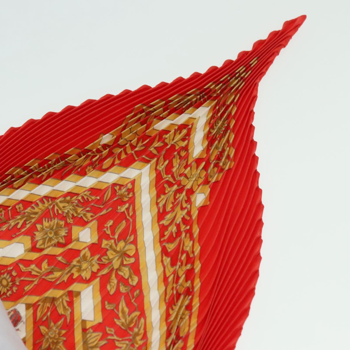 HERMES Pleated Carre 90 Scarf joyaux de l'ete Silk Red Auth am6734