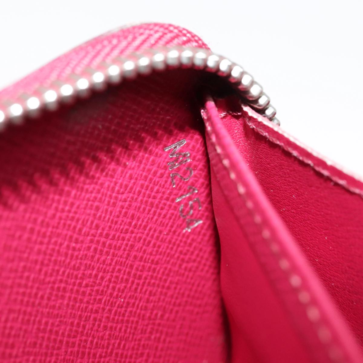 LOUIS VUITTON Epi Zippy Wallet Long Wallet Fuchsia Pink M60305 LV Auth am6820