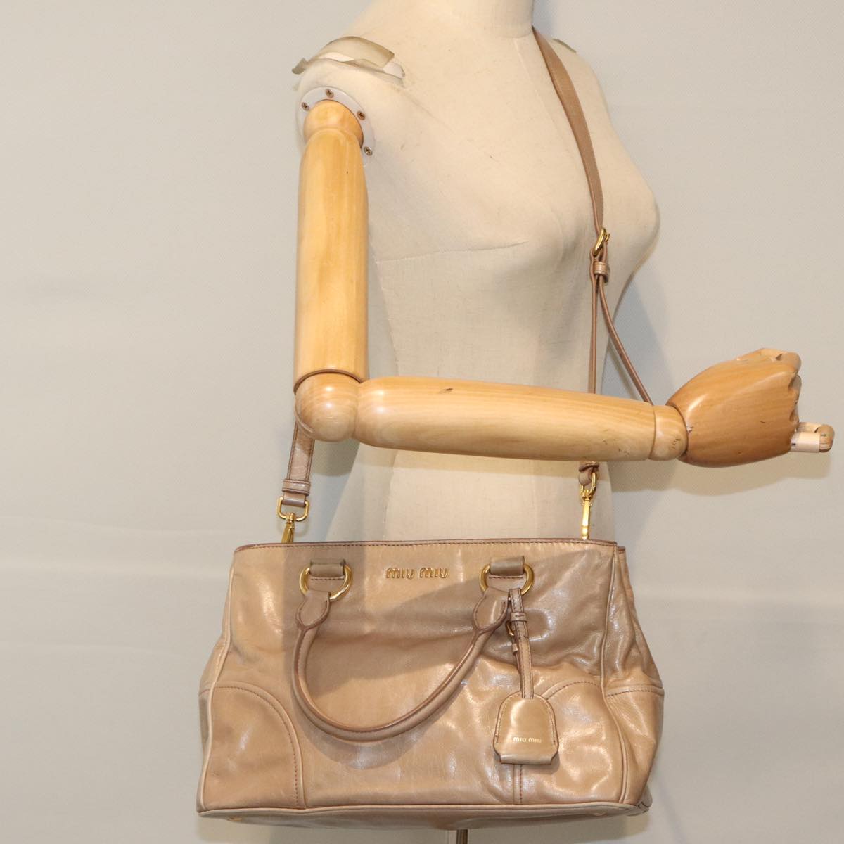 Miu Miu Hand Bag Leather 2way Beige Auth am6880