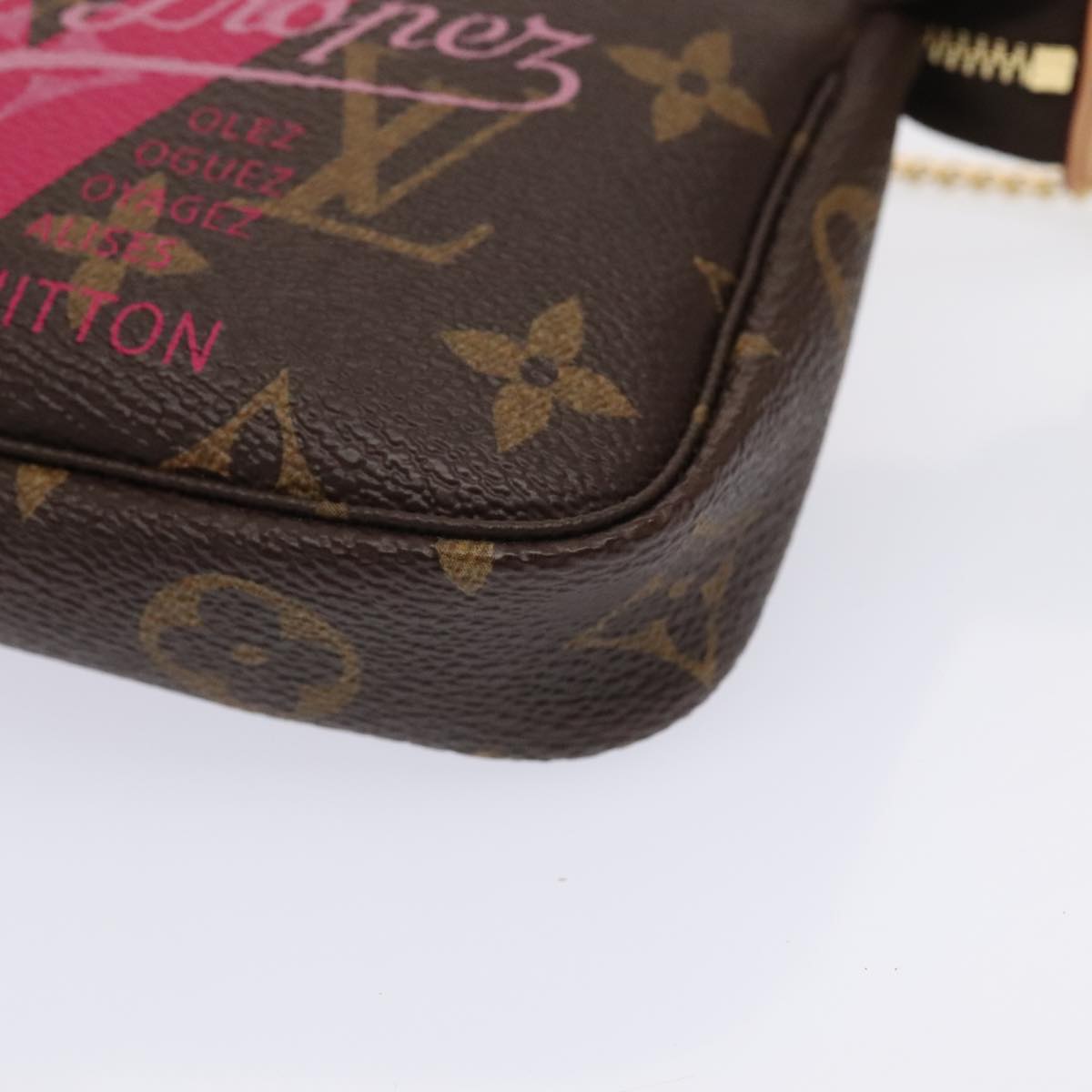 LOUIS VUITTON Monogram V line Mini Pochette Accessoires Pouch Pink Auth am6931A