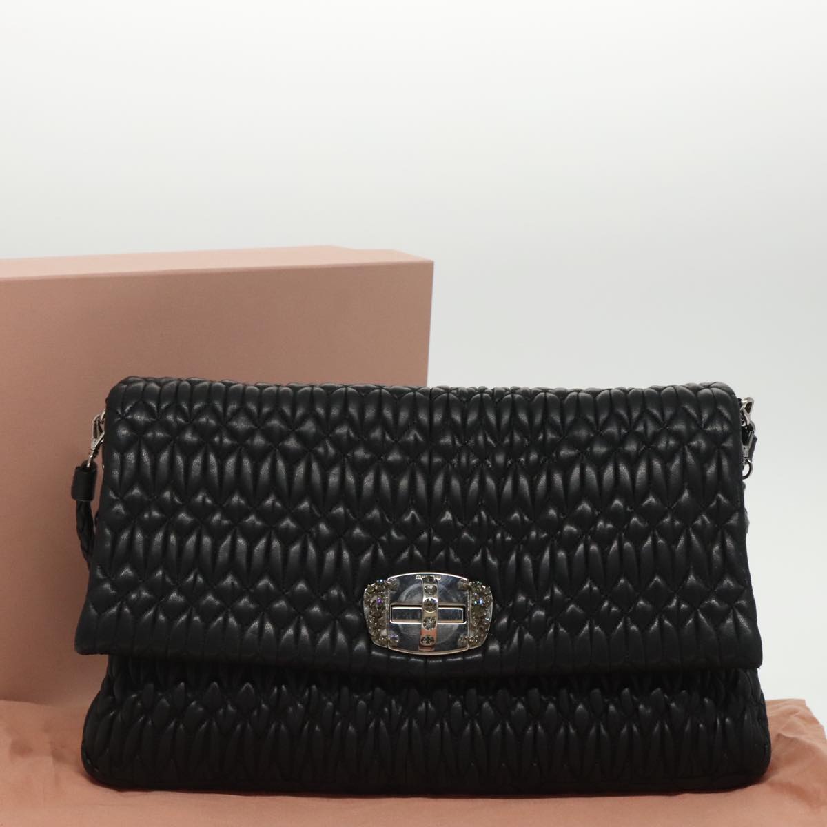 Miu Miu Matelasse Bijoux Shoulder Bag Leather Black Auth am7147AV