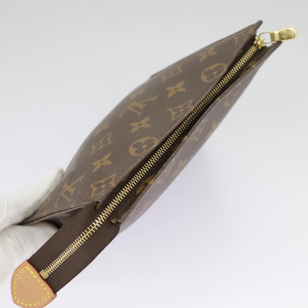 LOUIS VUITTON Monogram Poche Toilette 19 Pouch M47544 LV Auth am7205