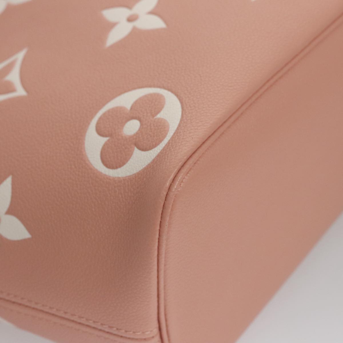 LOUIS VUITTON Monogram Empreinte Giant Neverfull MM Bag Pink M46329 Auth am7504A