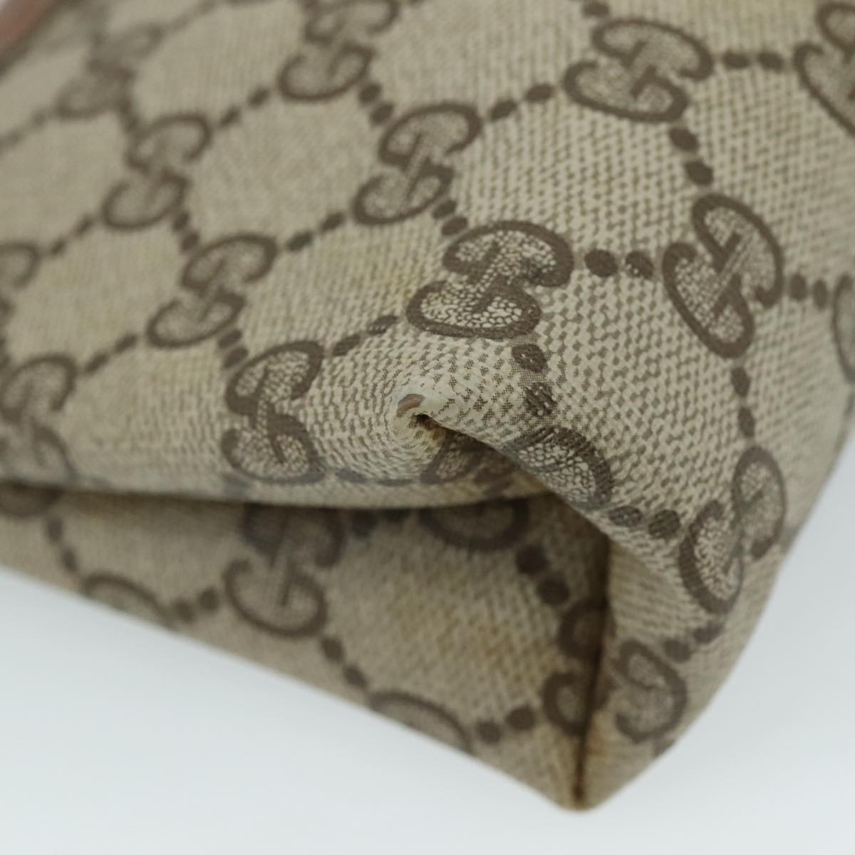 GUCCI GG Supreme Pouch PVC Leather Beige 64 01 020 Auth am7520