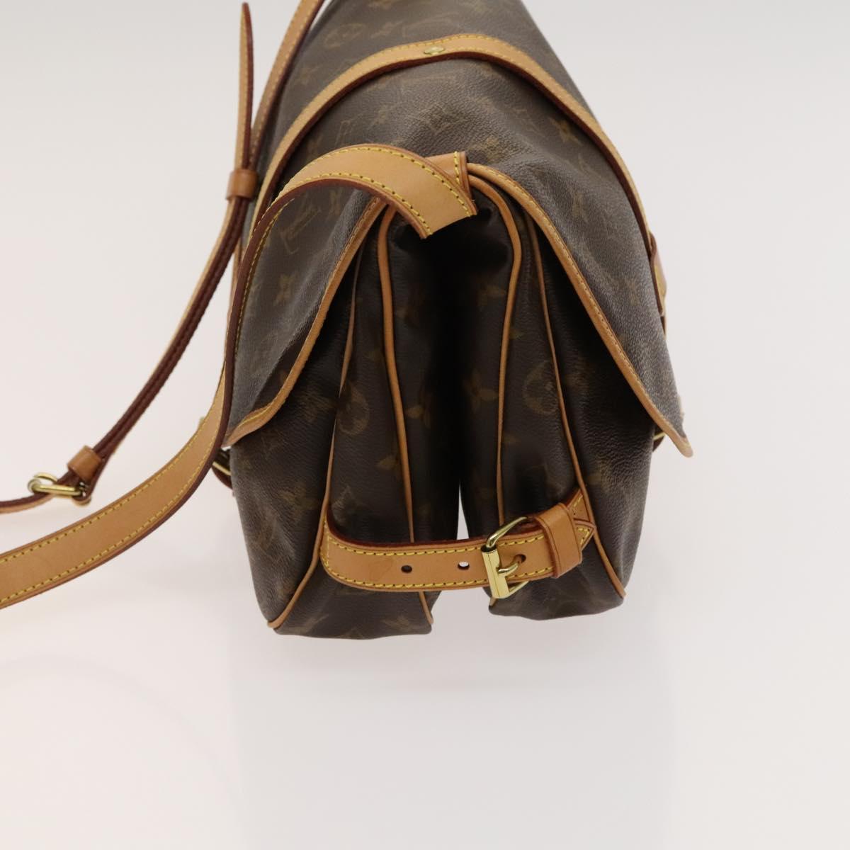 LOUIS VUITTON Monogram Saumur 30 Shoulder Bag M42256 LV Auth am8351