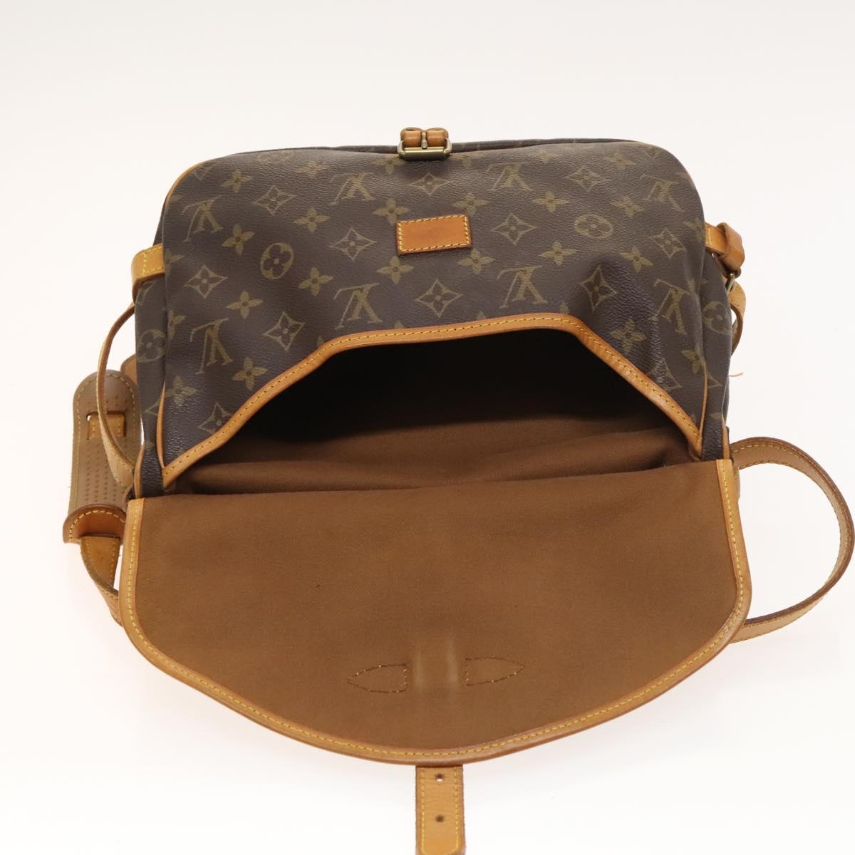 LOUIS VUITTON Monogram Saumur 30 Shoulder Bag M42256 LV Auth am8612