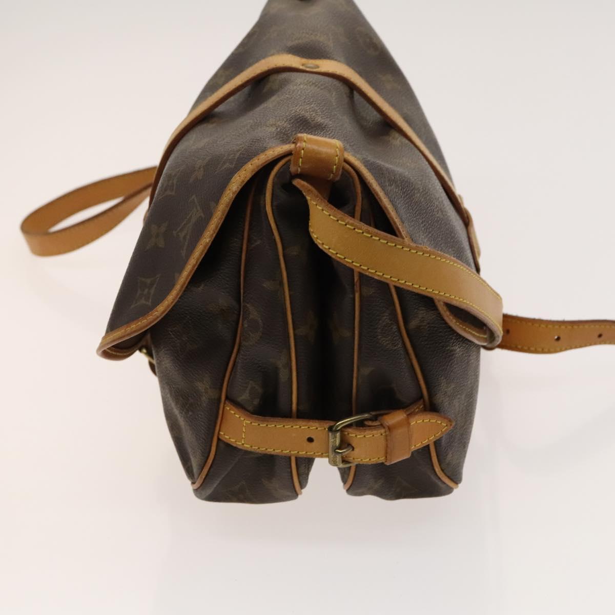LOUIS VUITTON Monogram Saumur 30 Shoulder Bag M42256 LV Auth am8612