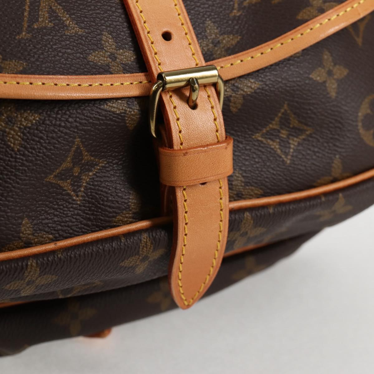 LOUIS VUITTON Monogram Saumur 30 Shoulder Bag M42256 LV Auth am8738V