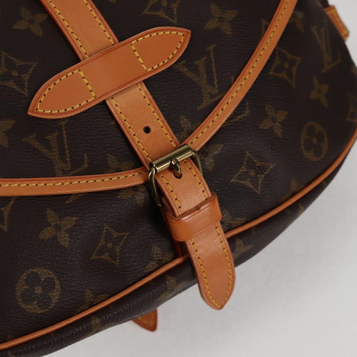LOUIS VUITTON Monogram Saumur 30 Shoulder Bag M42256 LV Auth am8738V