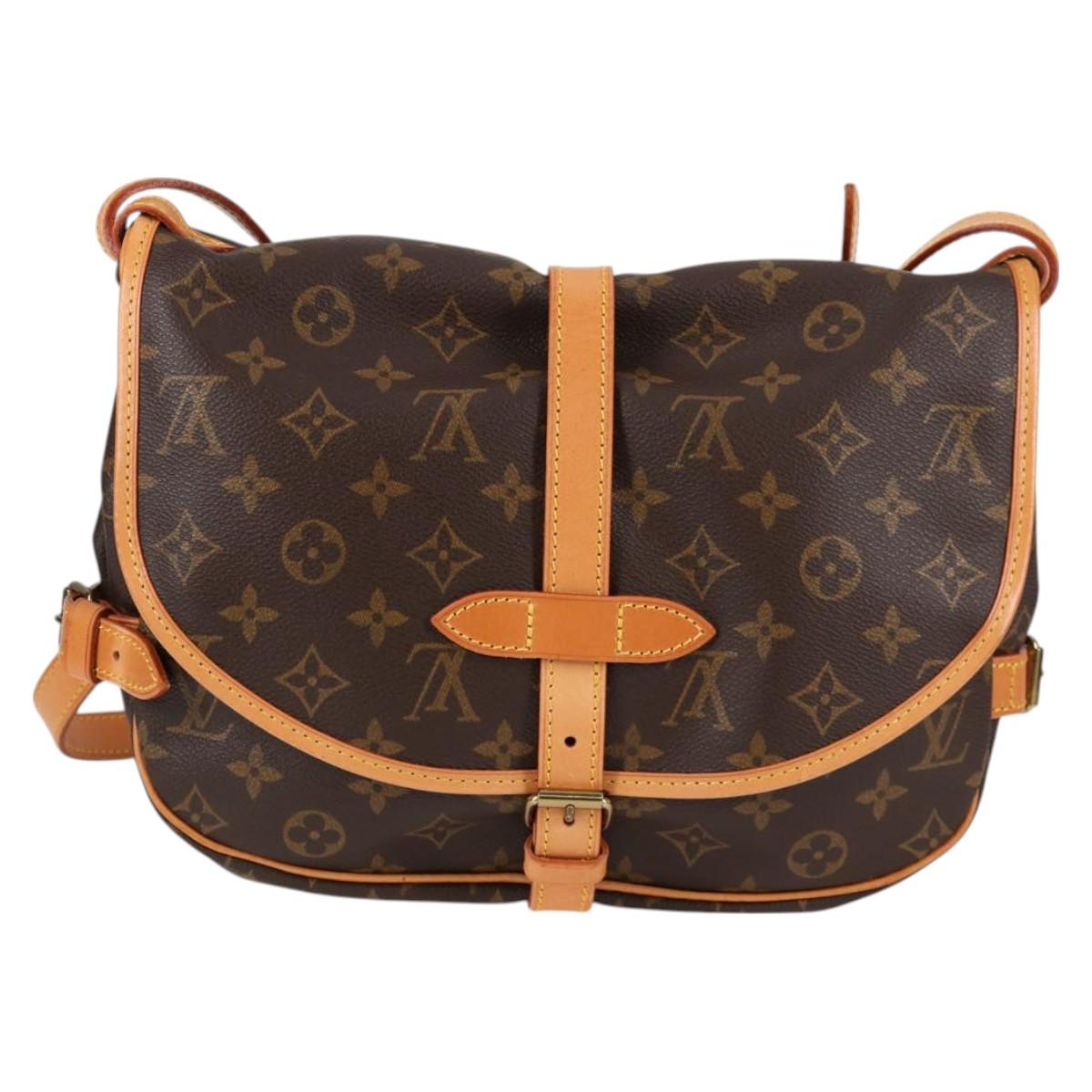 LOUIS VUITTON Monogram Saumur 30 Shoulder Bag M42256 LV Auth am8738V