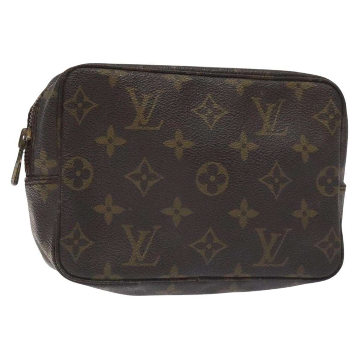 LOUIS VUITTON Monogram Trousse Toilette 18 Pouch M47526 LV Auth am8748