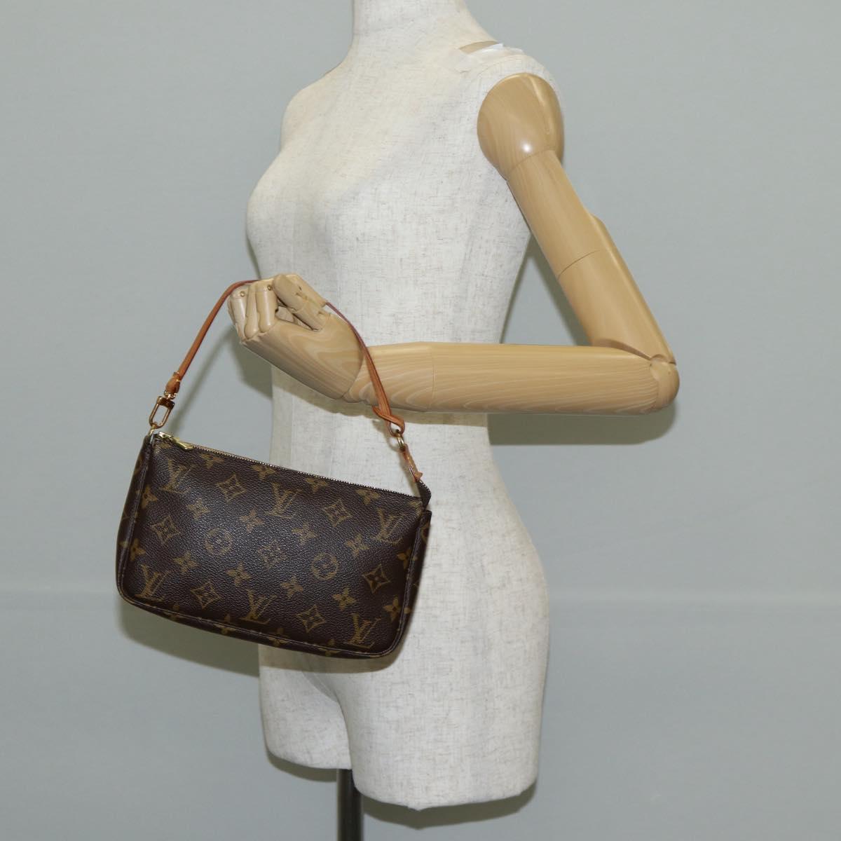 LOUIS VUITTON Monogram Pochette Accessoires Pouch M51980 LV Auth am9083V