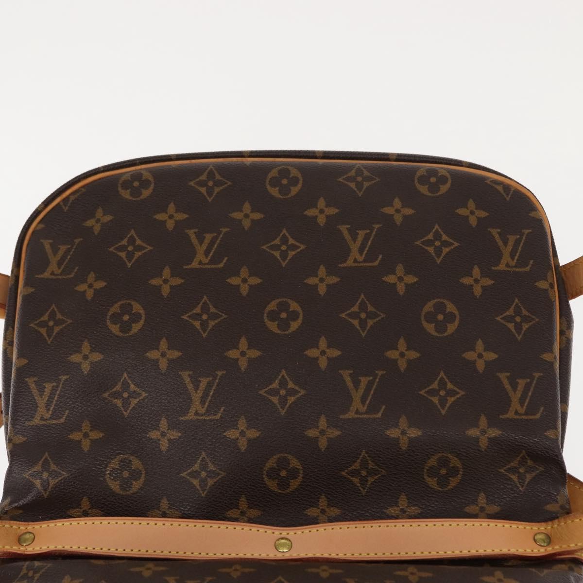 LOUIS VUITTON Monogram Saumur 30 Shoulder Bag M42256 LV Auth am9240