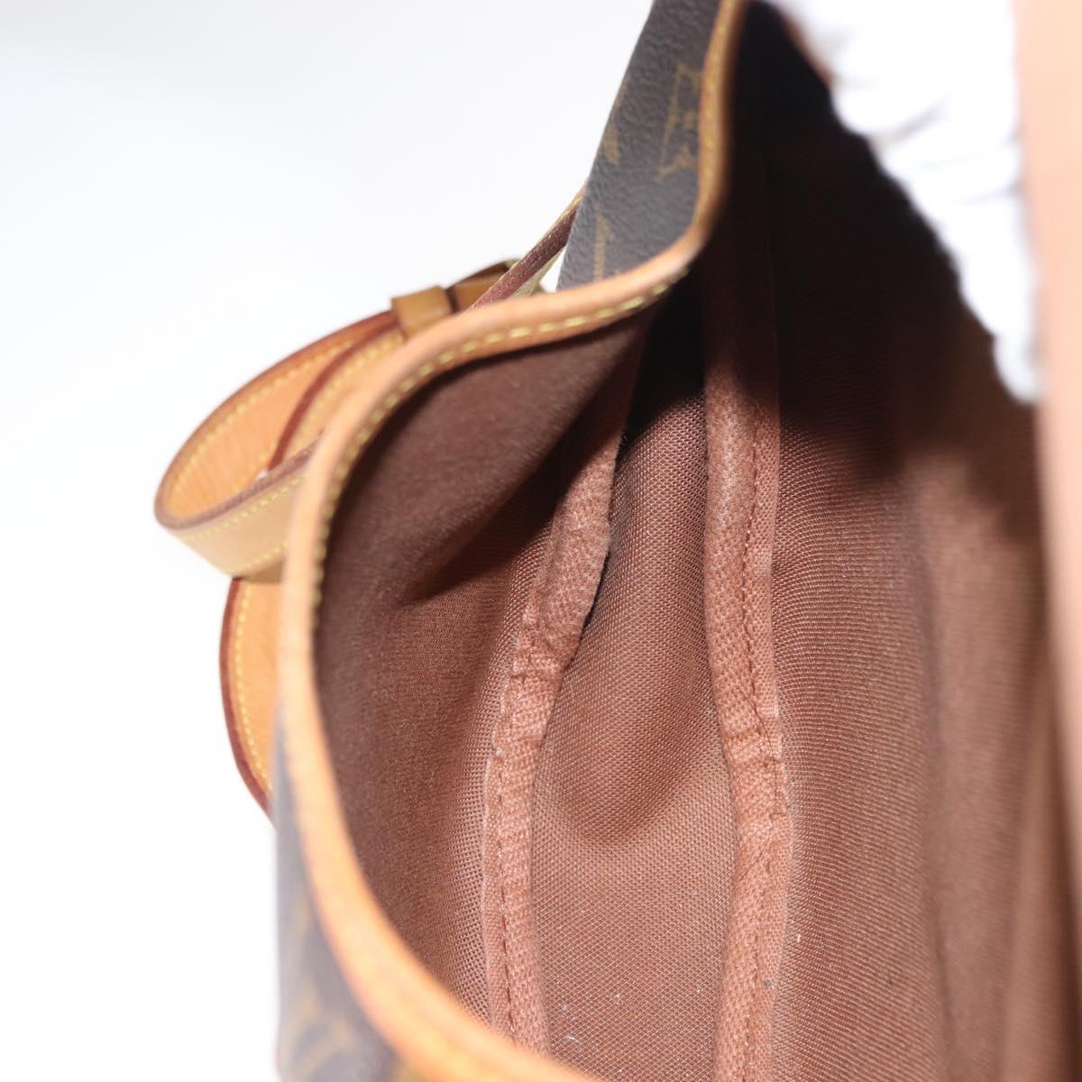 LOUIS VUITTON Monogram Saumur 30 Shoulder Bag M42256 LV Auth am9240