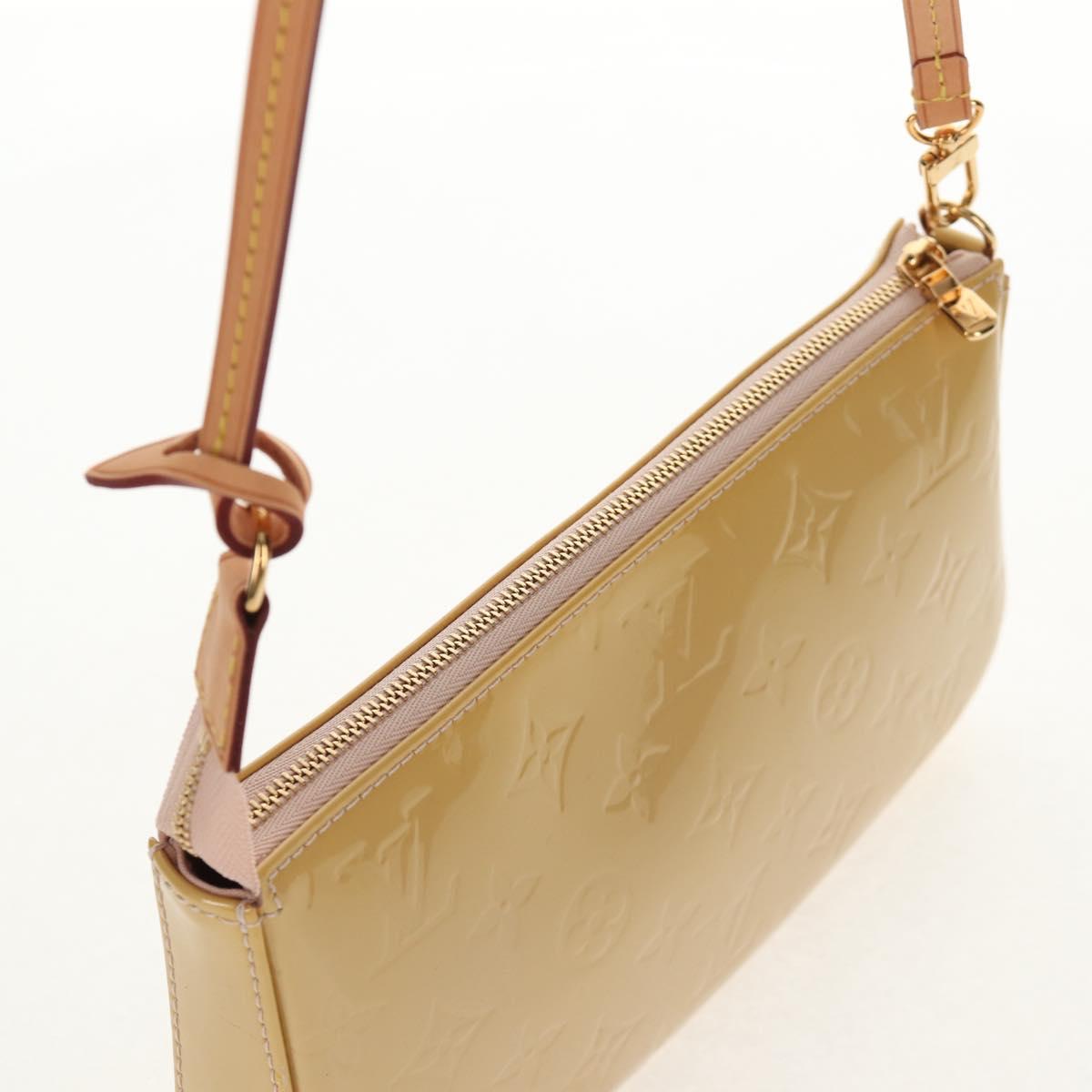 LOUIS VUITTON Vernis Pochette Accessoires Rose Angelique M90072 Auth am9362V