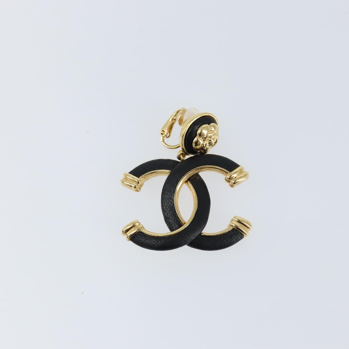 CHANEL COCO Mark Camelia Earring Metal Leather Gold CC Auth am9409