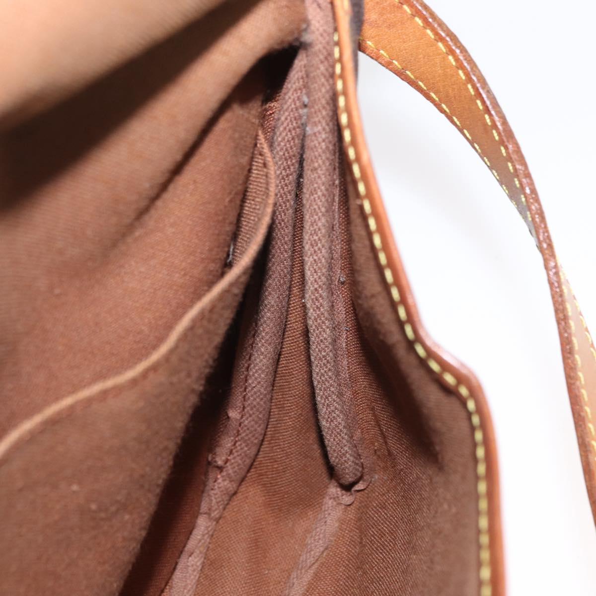 LOUIS VUITTON Monogram Saumur 30 Shoulder Bag M42256 LV Auth am9911