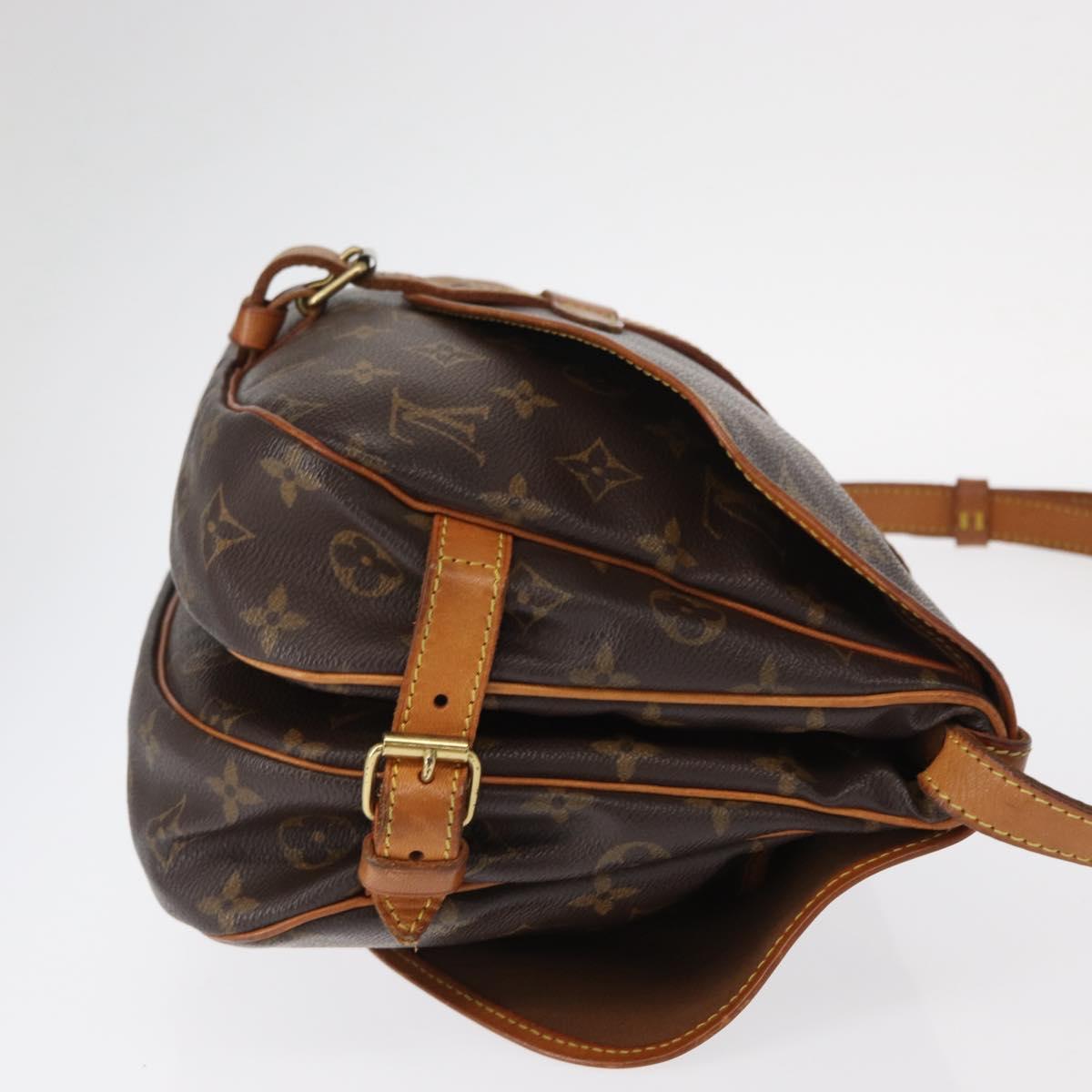 LOUIS VUITTON Monogram Saumur 30 Shoulder Bag M42256 LV Auth am9911