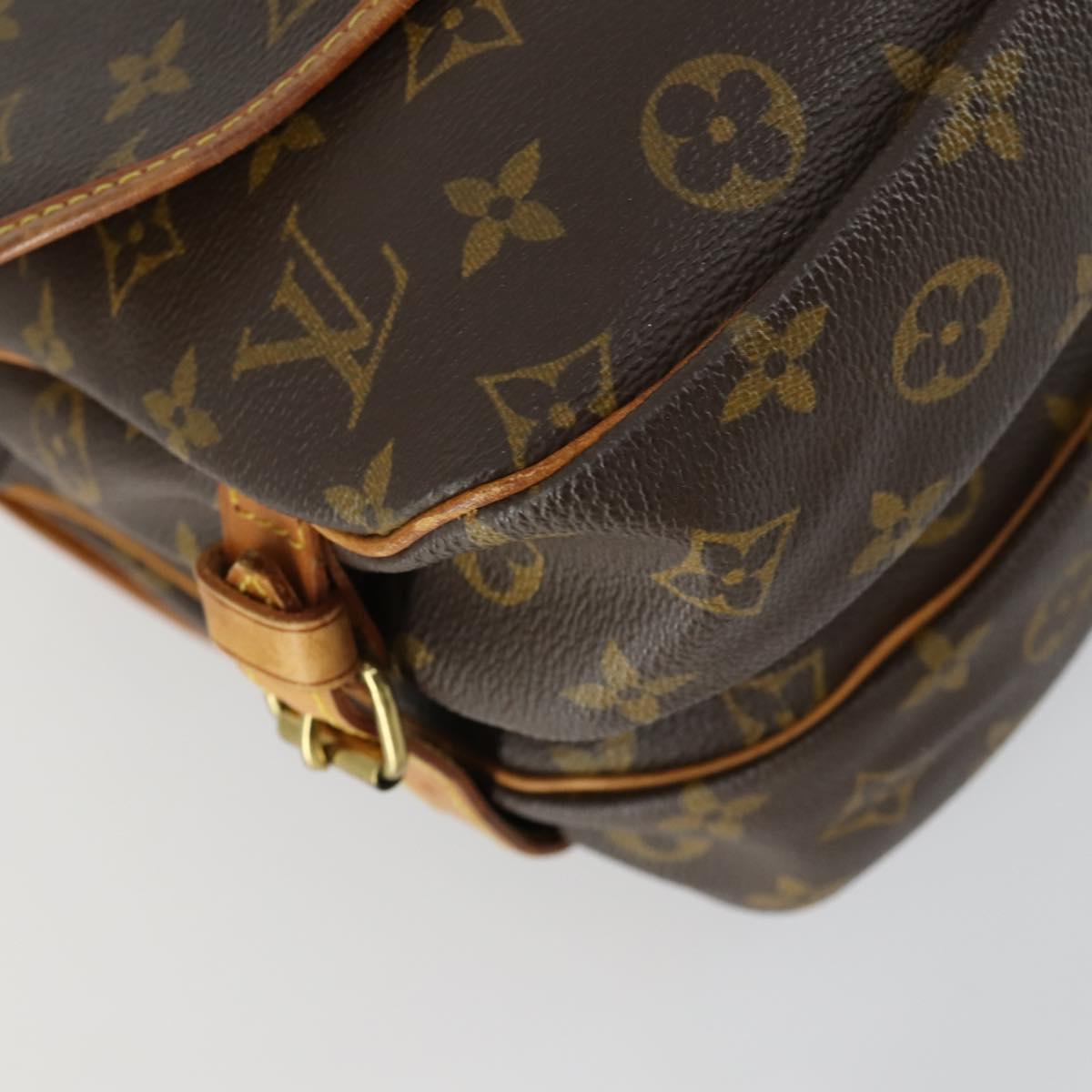 LOUIS VUITTON Monogram Saumur 30 Shoulder Bag M42256 LV Auth am9966
