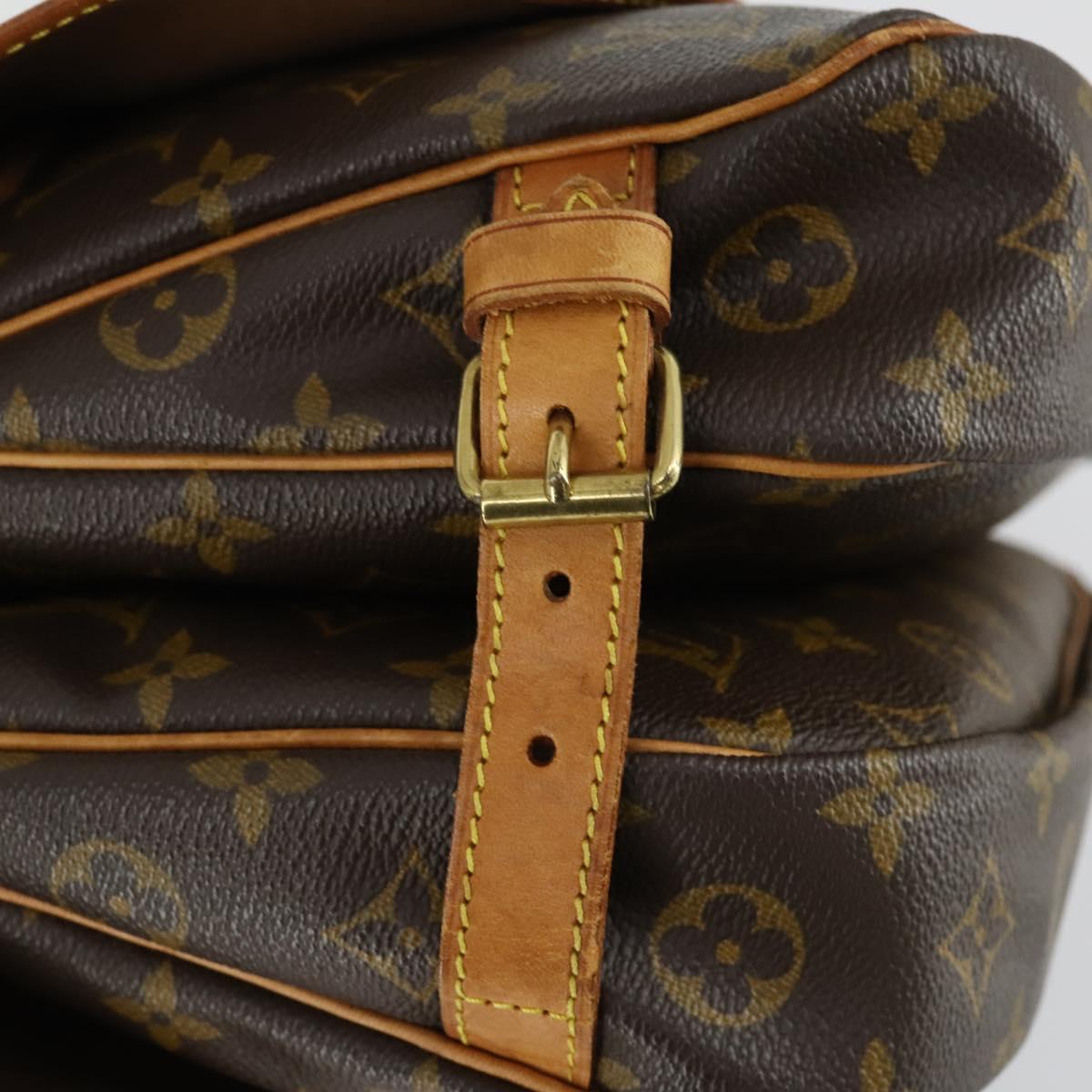 LOUIS VUITTON Monogram Saumur 30 Shoulder Bag M42256 LV Auth am9966