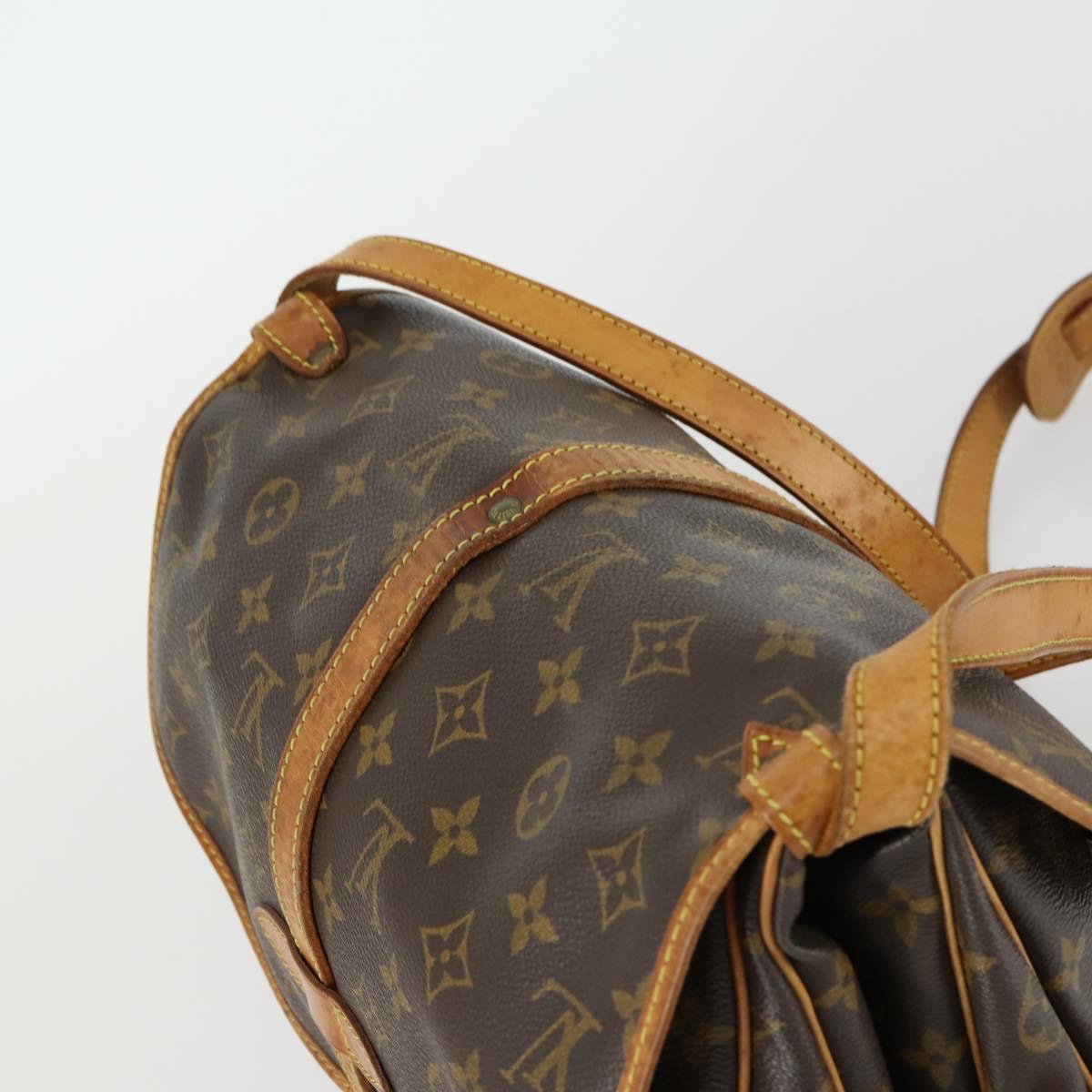 LOUIS VUITTON Monogram Saumur 30 Shoulder Bag M42256 LV Auth am9966