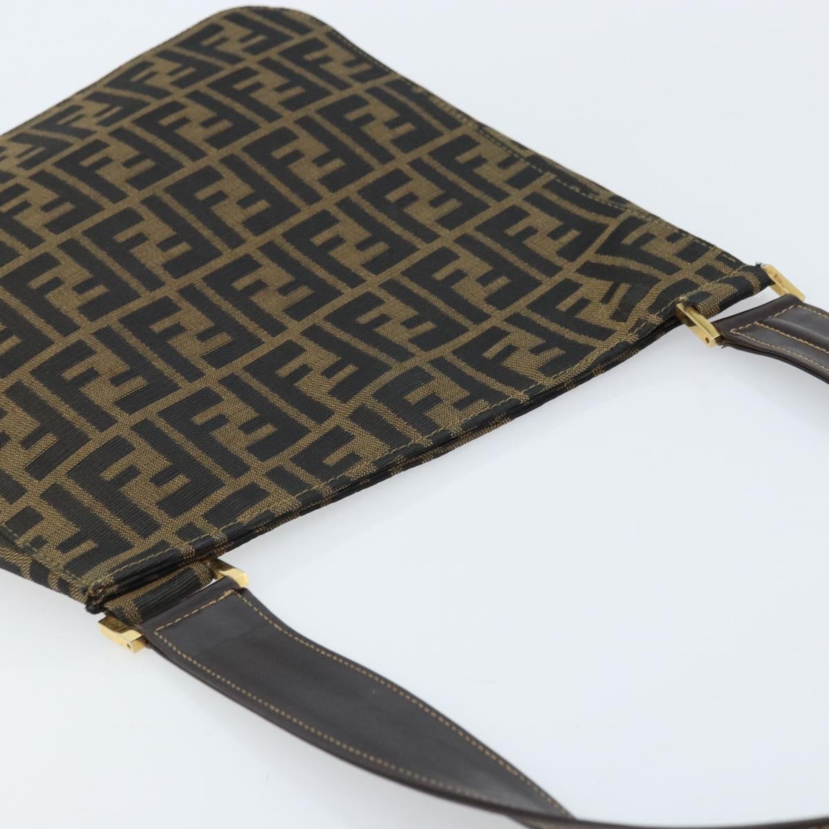 FENDI Zucca Canvas Shoulder Bag Brown Black Auth AMZ054A