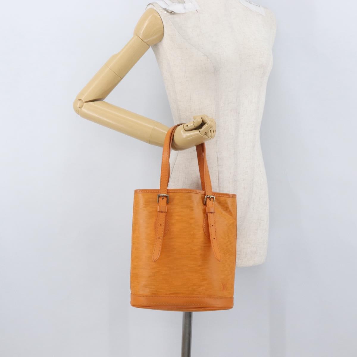 LOUIS VUITTON Epi Bucket PM Shoulder Bag Orange Mandarin M5899H LV Auth AMZ076A