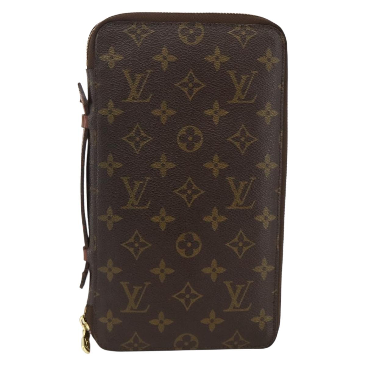 LOUIS VUITTON Monogram Poche Escapade Travel Case M60113 LV Auth AMZ316
