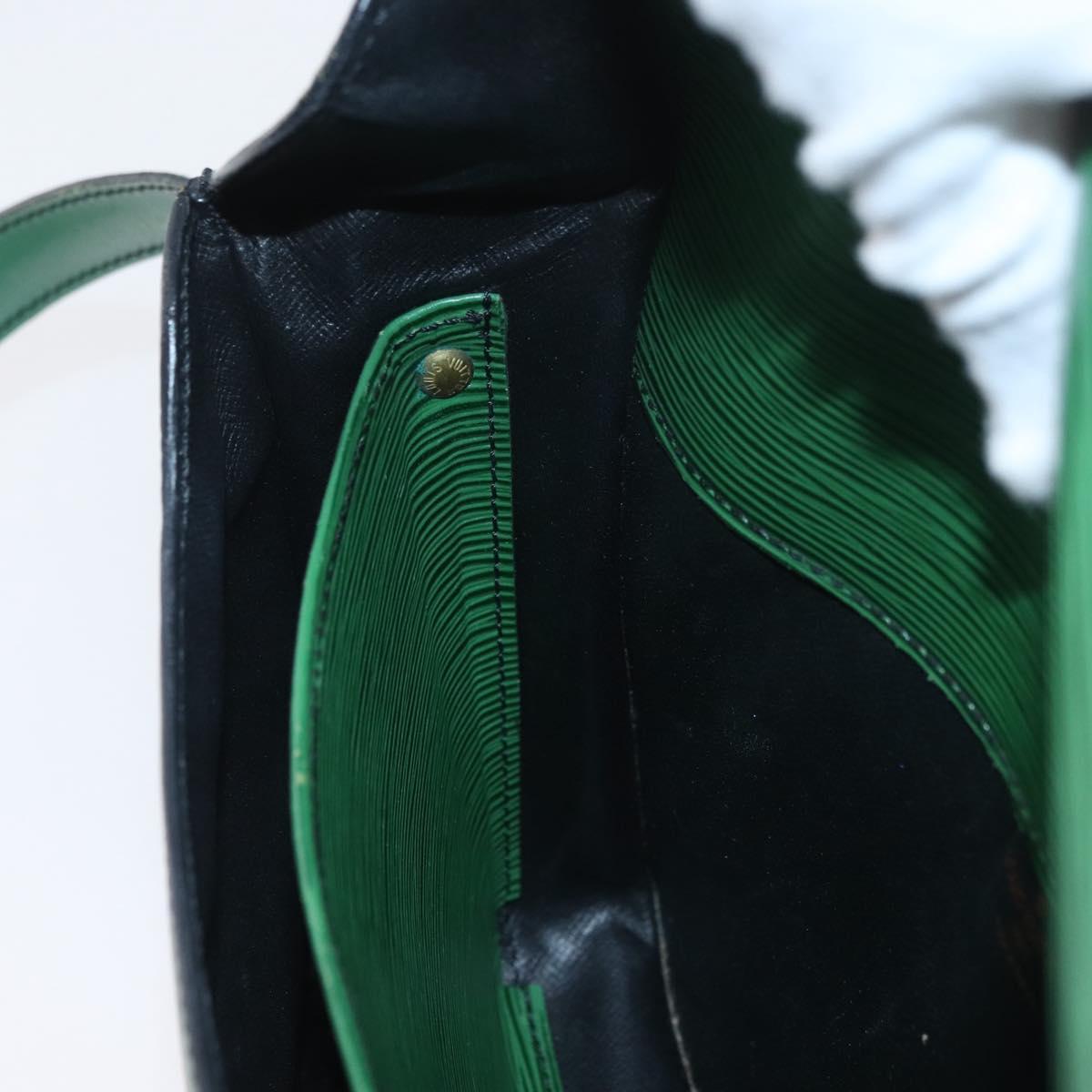 LOUIS VUITTON Epi Cartouchiere MM Shoulder Bag Green M52244 LV Auth AMZ360
