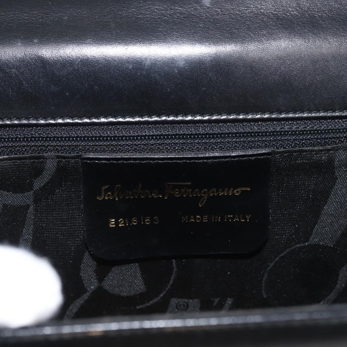 Salvatore Ferragamo Gancini Shoulder Bag Leather Black Gold Auth AMZ412