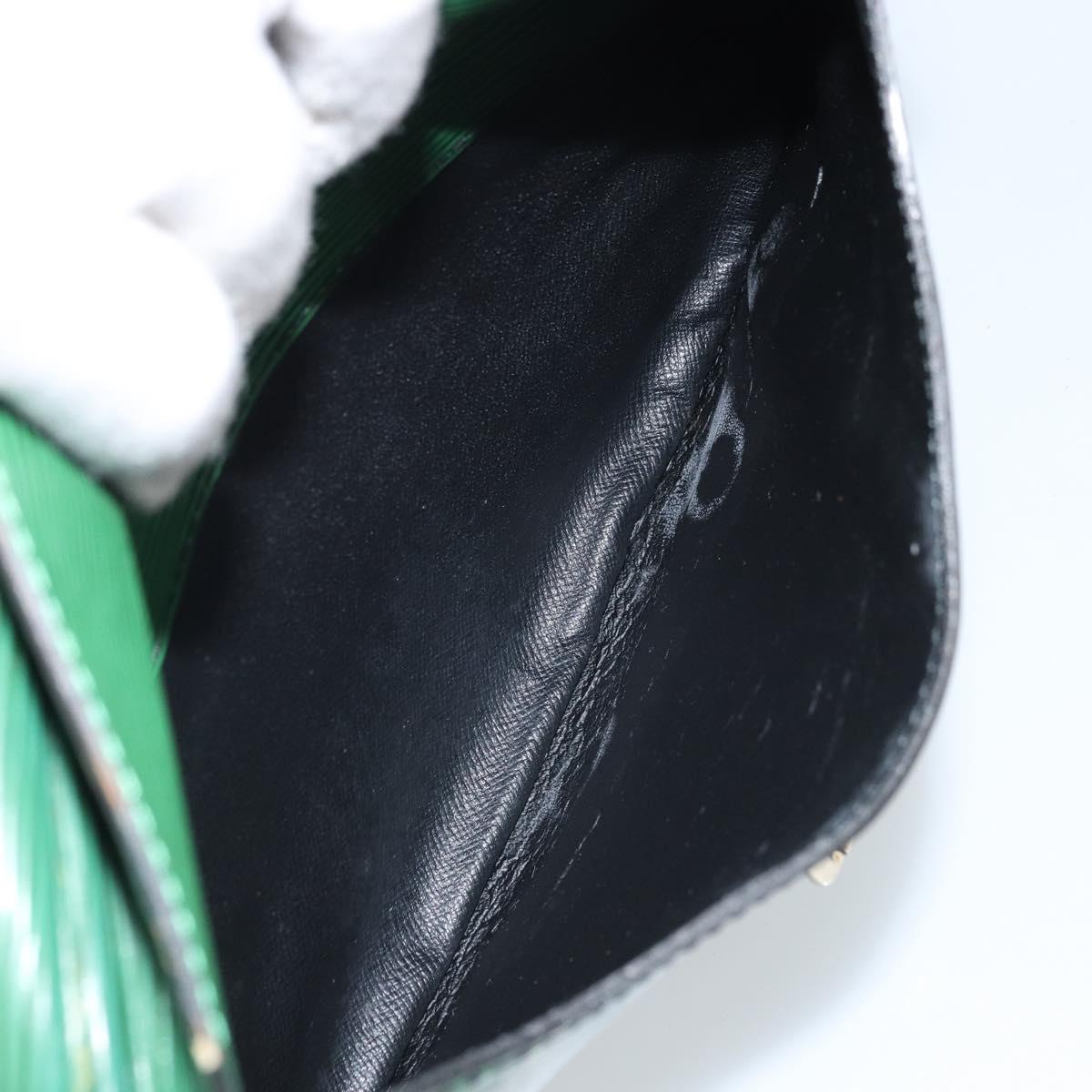 LOUIS VUITTON Epi Jeune Fille MM Shoulder Bag Green M52154 LV Auth AMZ419
