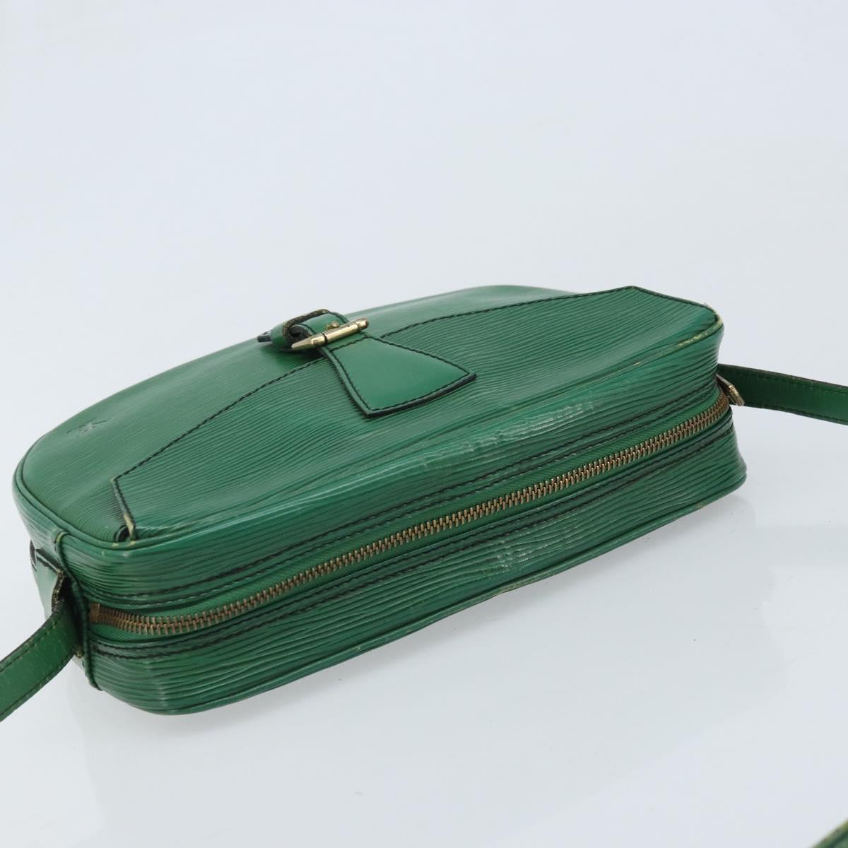 LOUIS VUITTON Epi Jeune Fille MM Shoulder Bag Green M52154 LV Auth AMZ419