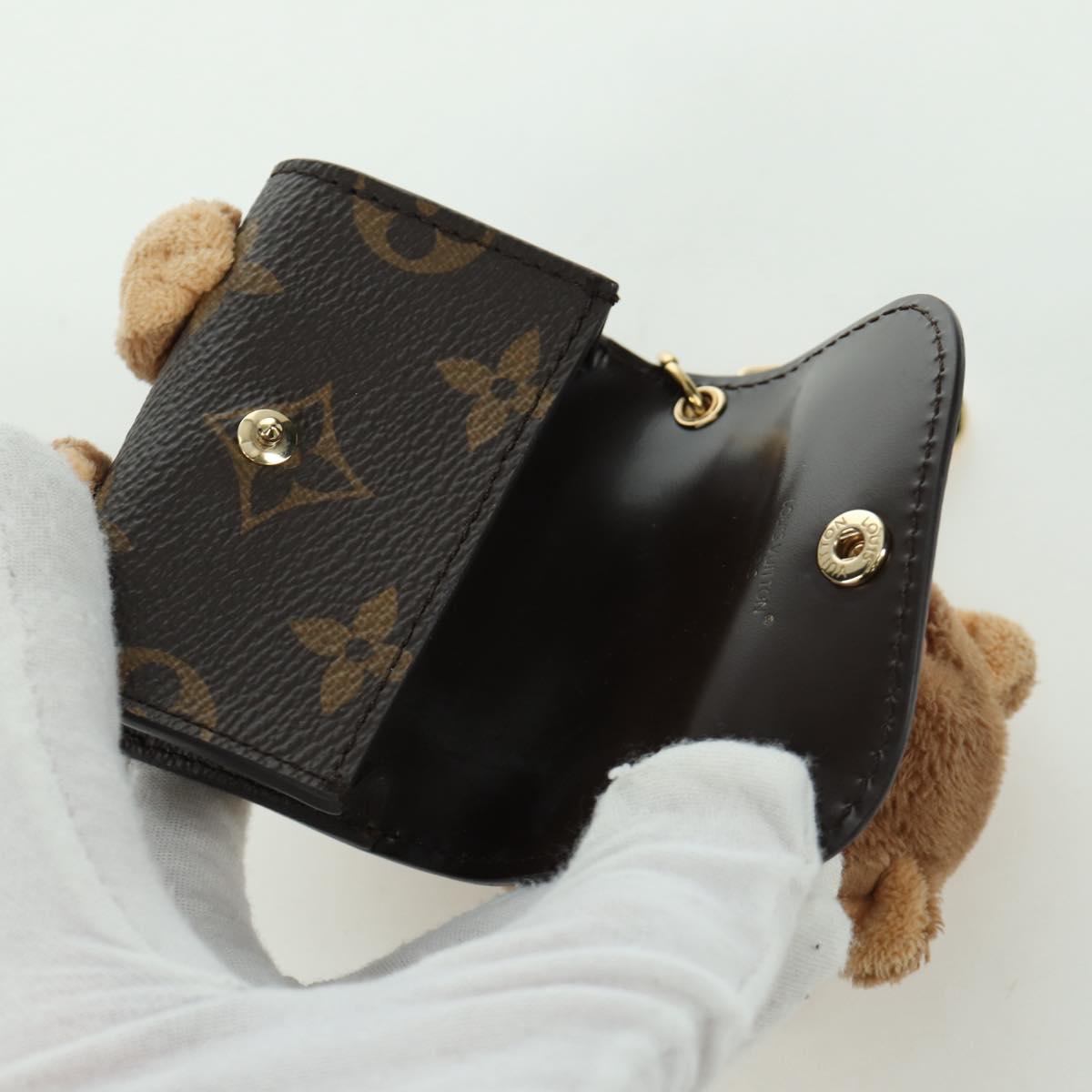 LOUIS VUITTON Monogram LV Cute Charm M01561 LV Auth AMZ464M