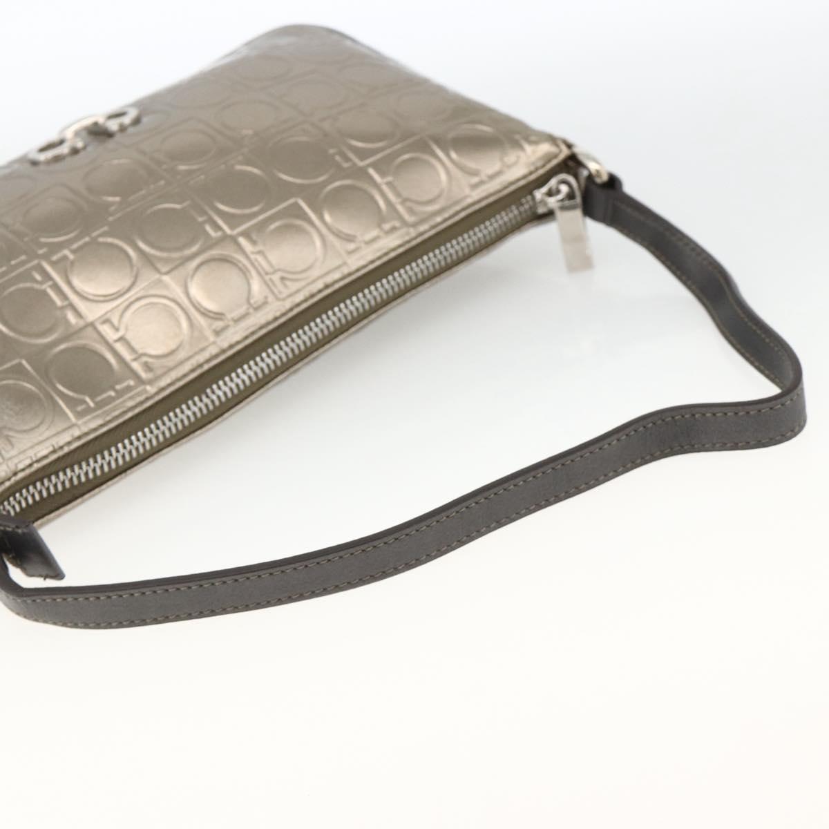 Salvatore Ferragamo Gancini Shoulder Bag Leather Gold Auth AMZ465A