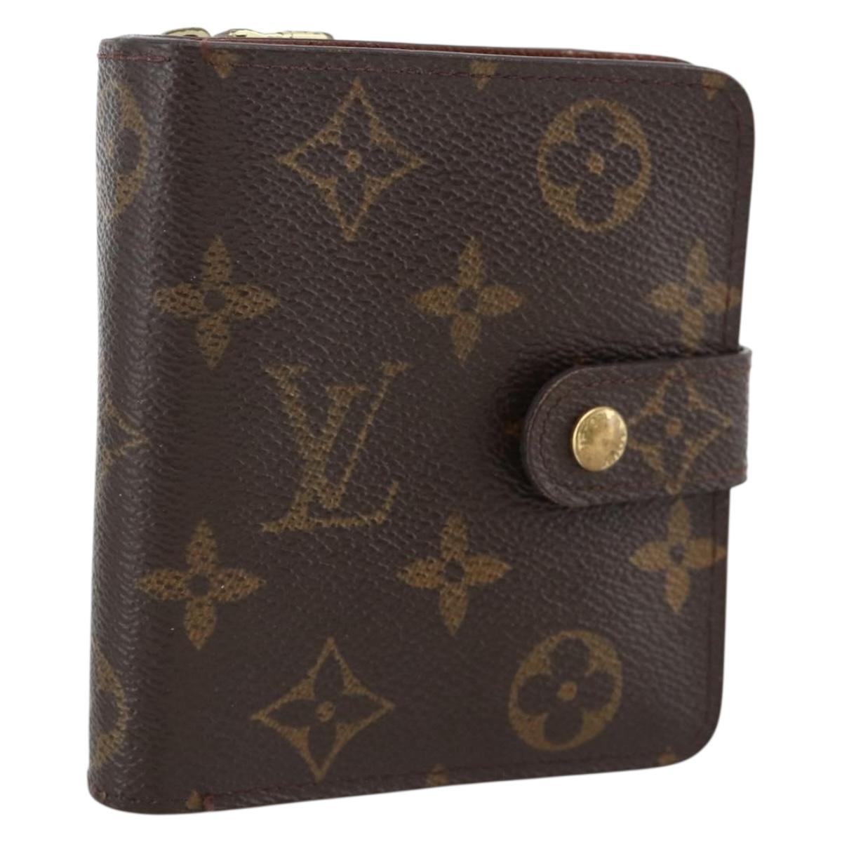 LOUIS VUITTON Monogram Compact Zip Wallet M61667 LV Auth AMZ571